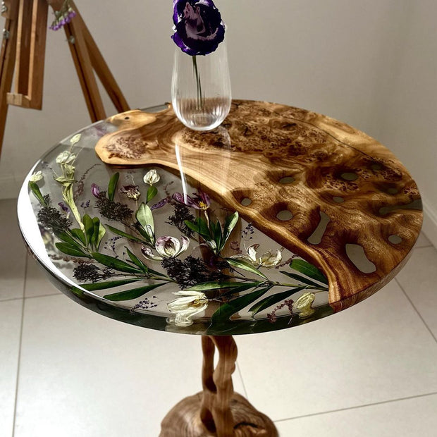 Round Epoxy Resin Coffee Table - Transparent