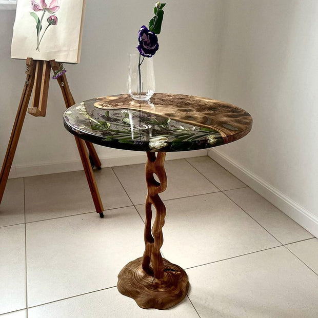 Round Epoxy Resin Coffee Table - Transparent