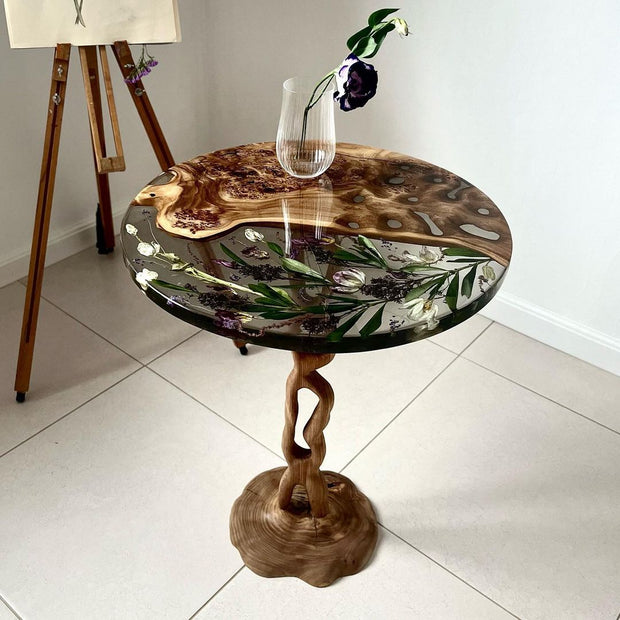 Round Epoxy Resin Coffee Table - Transparent